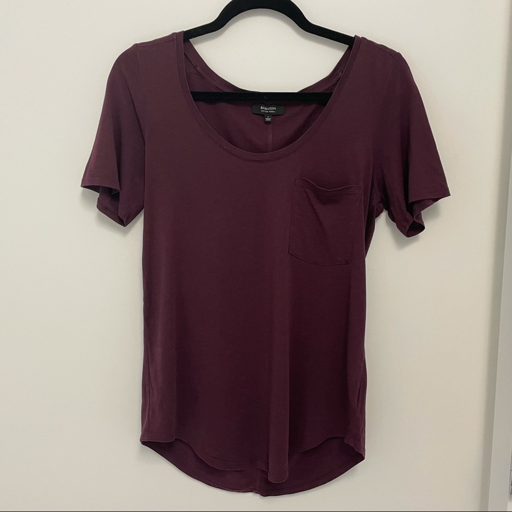 ✨BABATON✨ Sami Scoop T-Shirt w front pocket